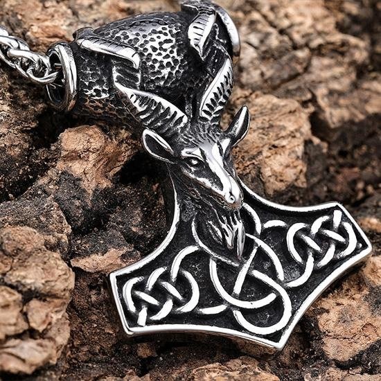 《QBOX 》FASHION 飾品【CBP8-536】精緻個性「戰魂召喚」山羊頭之錘護身符鈦鋼墬子項鍊/掛飾-細節圖3