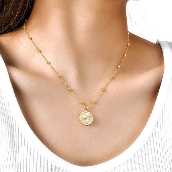 《 QBOX 》FASHION 飾品【GNC-2196】 精緻個性夏日海洋風貝殼海星金色圓牌鈦鋼墬子項鍊/蛇骨鍊-細節圖7