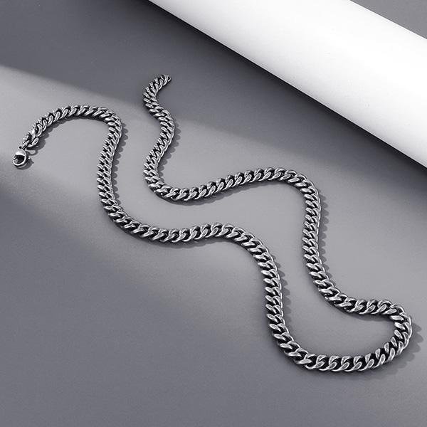 《 QBOX 》FASHION 飾品【NK87766】個性粗獷黑色古巴環扣鈦鋼項鍊/鋼鍊條(8mm)-細節圖4