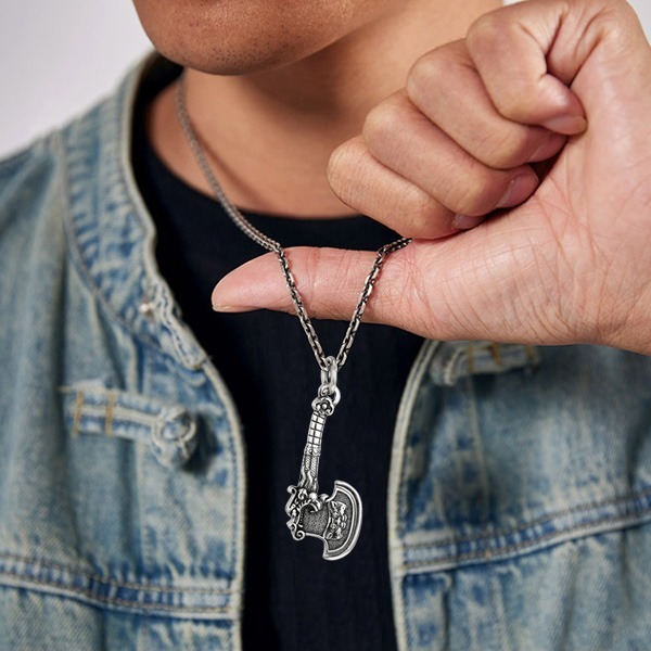 《 QBOX 》FASHION 飾品【TSC58174】精緻個性復古「霸氣斧芒」神龍紋理饕餮斧頭S925純銀墬子項鍊/掛-細節圖8