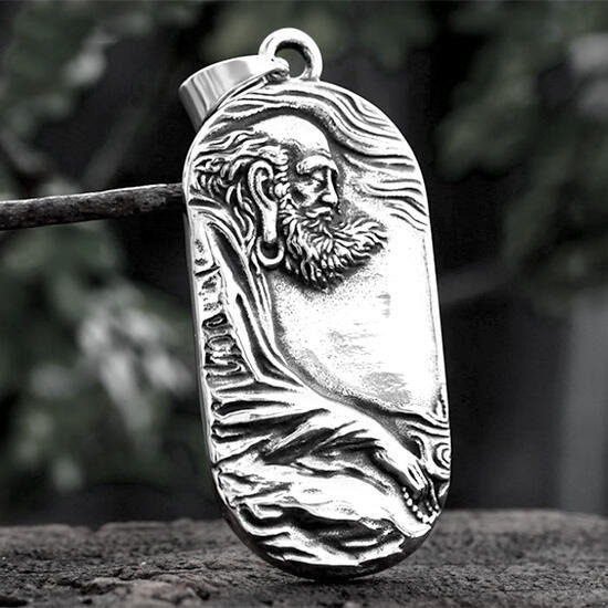 《QBOX 》FASHION 飾品【CBP8-1061】精緻個性「禪悟長者」浮雕圓方牌鑄造鈦鋼墬子項鍊/吊飾-細節圖3