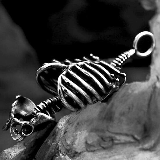 《QBOX 》FASHION 飾品【CBP8-1141】精緻個性嘻哈立體骷顱頭骨架鑄造鈦鋼墬子項鍊/掛飾-細節圖5