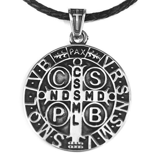 《QBOX 》FASHION 飾品【CBP8-477】精緻個性歐美聖本篤驅魔十字架圓牌鑄造鈦鋼墬子項鍊/掛飾-細節圖2