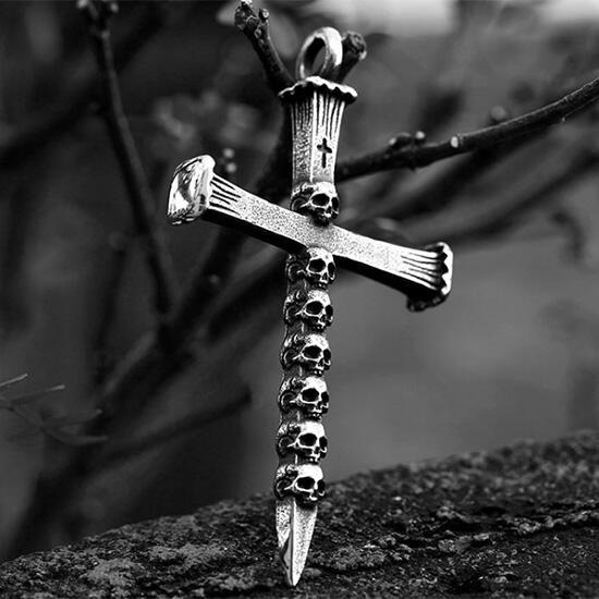 《QBOX 》FASHION 飾品【CBP8-700】精緻個性復古骷顱頭釘子十字架鑄造鈦鋼墬子項鍊/掛飾-細節圖4