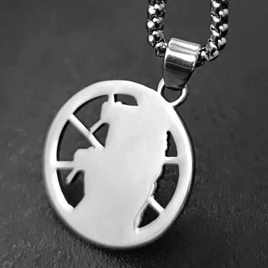 《QBOX 》FASHION 飾品【CBP8-1050】精緻個性立體雙馬奔騰圓牌鑄造鈦鋼墬子項鍊/掛飾-細節圖5