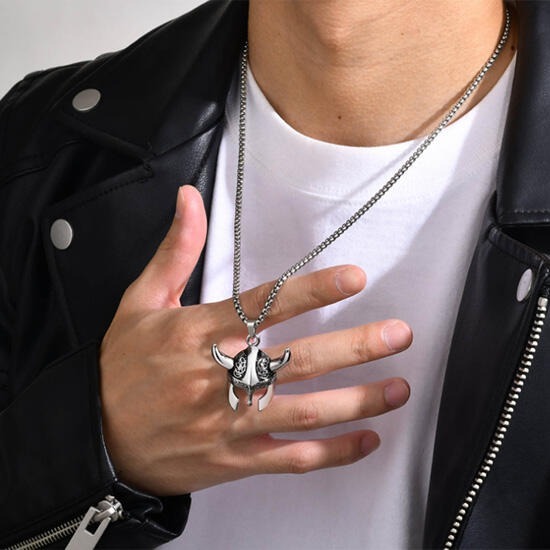 《QBOX 》FASHION 飾品【CPN-1856】精緻個性北歐海盜頭盔鑄造鈦鋼墬子項鍊/掛飾-細節圖7