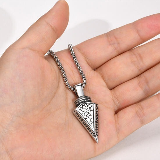 《QBOX 》FASHION 飾品【CPN-1859】精緻個性復古維京斑紋箭頭鑄造鈦鋼墬子項鍊/掛飾-細節圖5