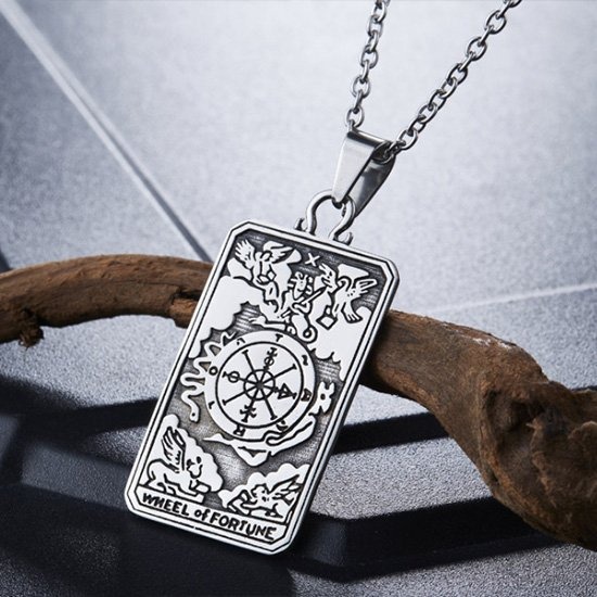 《QBOX 》FASHION 飾品【C10BP8-219】精緻個性神秘浮雕塔羅牌鑄造鈦鋼墬子項鍊/掛飾-細節圖4