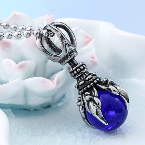 《 QBOX 》FASHION 飾品【CBP8-122】精緻個性龍爪靈珠避邪金剛杵鑄造鈦鋼墬子項鍊-細節圖4