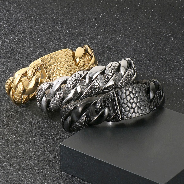 《QBOX 》FASHION 飾品【BK187843】 個性龐克風粗曠寬版古巴鱗紋環扣鈦鋼手鍊/手環-細節圖7