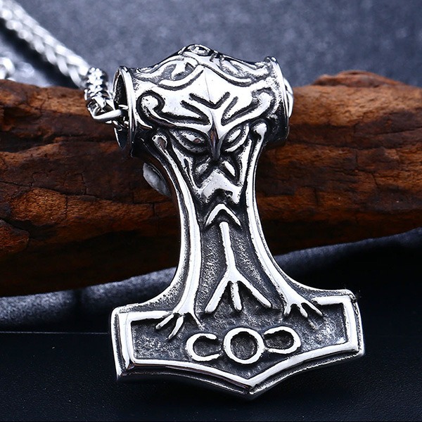 《 QBOX 》FASHION 飾品【CBP8-080】精緻個性復古「雷神之誓」維京符文之錘鑄造鈦鋼墬子項鍊/掛飾-細節圖3