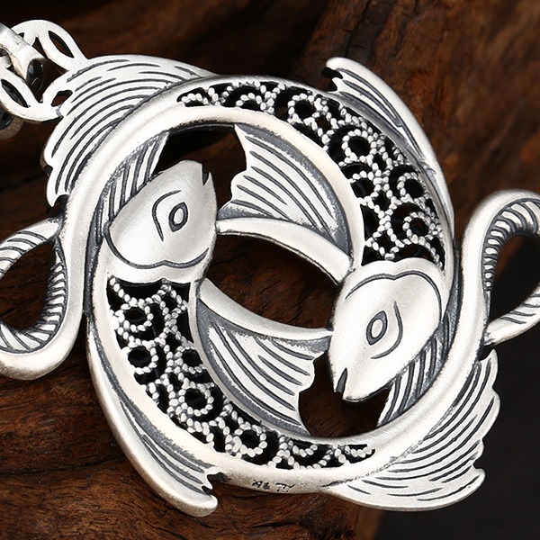 《 QBOX 》FASHION 飾品【TSC5815252】精緻個性「雙魚纏戀」鯉魚傳統紋理S999純銀墬子項鍊/掛飾-細節圖4