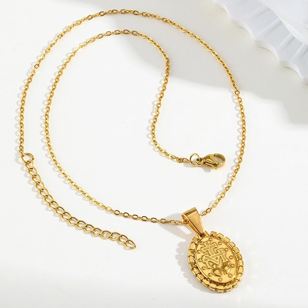 《 QBOX 》FASHION 飾品【GPN-2158】 精緻個性宗教浮雕聖母瑪利亞鋯石橢圓牌鈦鋼墬子項鍊/蛇骨鍊-細節圖4