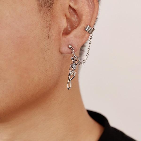 《 QBOX 》FASHION 飾品【E25N1084】精緻個性復古龐克風人形骷顱頭鈦鋼耳環/耳飾-細節圖8