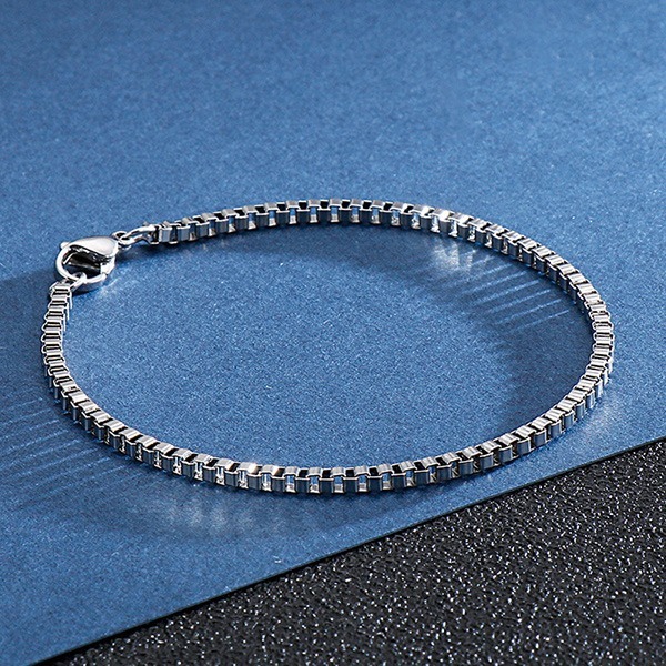 《QBOX 》FASHION 飾品【B5825158】 個性「簡約風潮」方塊盒環扣鈦鋼手鍊/手環-細節圖5