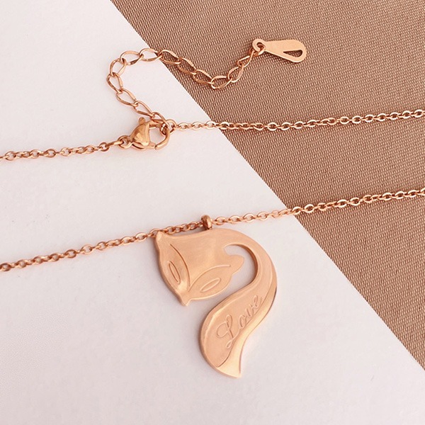 《QBOX 》FASHION 飾品【C5814060】精緻個性「魅影狐光」玫瑰金狐狸吊墜項鍊/鎖骨鍊-細節圖4