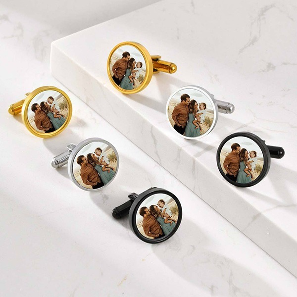 《 QBOX 》FASHION 飾品【GCL-057】精緻個性「專屬映刻」定製鈦鋼袖扣(三色)-細節圖4