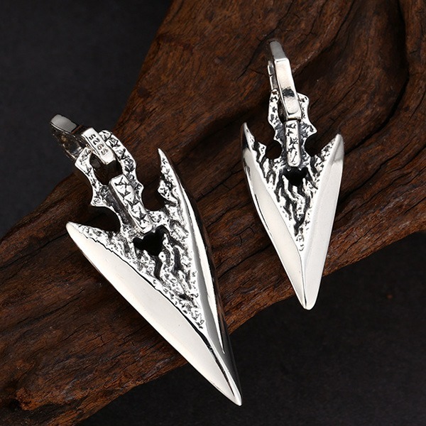 《 QBOX 》FASHION 飾品【TSC5815207】精緻個性「鋒芒破界」復古戰矛S925純銀墬子項鍊/掛飾-細節圖4