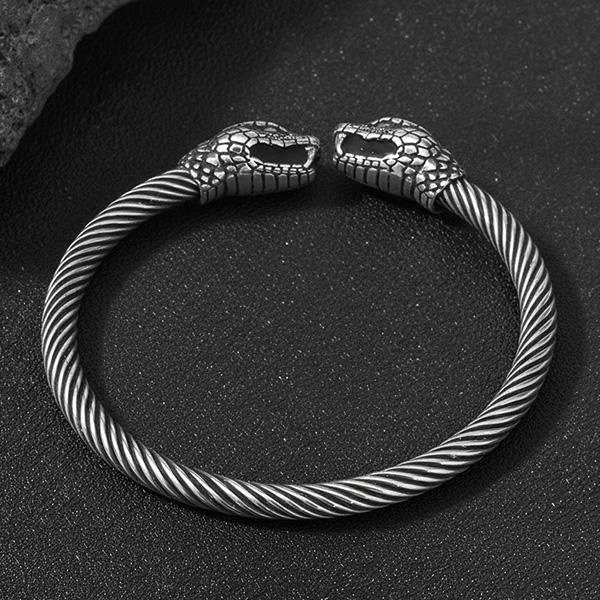 《 QBOX 》FASHION 飾品【BBRG-046】 精緻個性立體霸氣雙蛇頭扭紋鈦鋼開口手鐲/手環-細節圖6