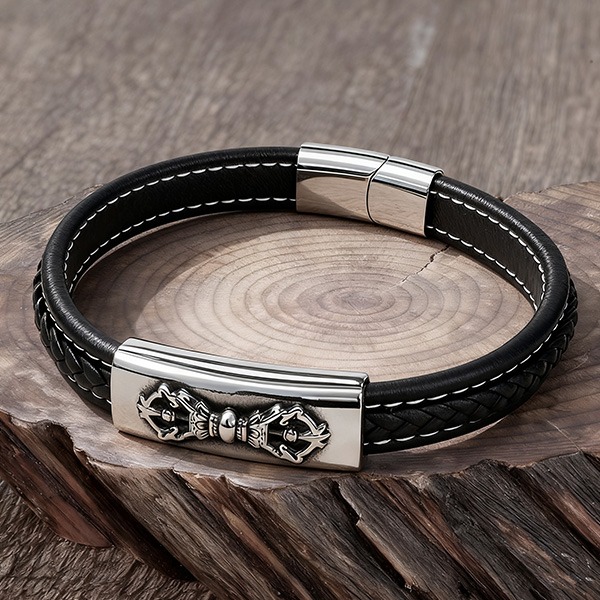 《 QBOX 》FASHION 飾品【LBC-L042】 精緻個性宗教金剛杵護持圖騰編織皮革鈦鋼磁扣頭手鍊/手環-細節圖4