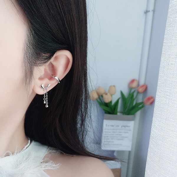 《 QBOX 》FASHION 飾品【ED135】秀氣雙蝴蝶流蘇鑲鑽純銀耳環/耳飾(一對)-細節圖9