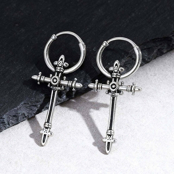 《 QBOX 》FASHION 飾品【GED-966】精緻個性復古聖釘十字架權杖鈦鋼耳環/耳飾-細節圖4