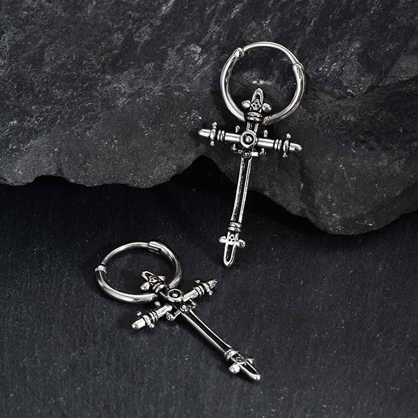 《 QBOX 》FASHION 飾品【GED-966】精緻個性復古聖釘十字架權杖鈦鋼耳環/耳飾-細節圖5