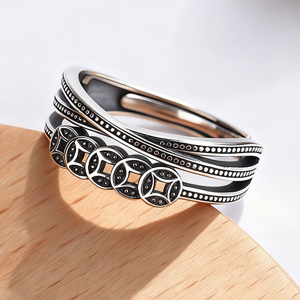 《 QBOX 》FASHION 飾品【RSYJ267】精緻個性復古銅錢多圈財纏開口純銀戒指/戒環(三色)-細節圖6