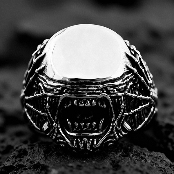 《 QBOX 》FASHION 飾品【RBR8-1161】精緻個性復古機械異形骷髏鈦鋼戒指/戒環-細節圖5