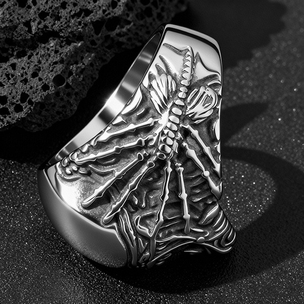 《 QBOX 》FASHION 飾品【RBR8-1161】精緻個性復古機械異形骷髏鈦鋼戒指/戒環-細節圖7