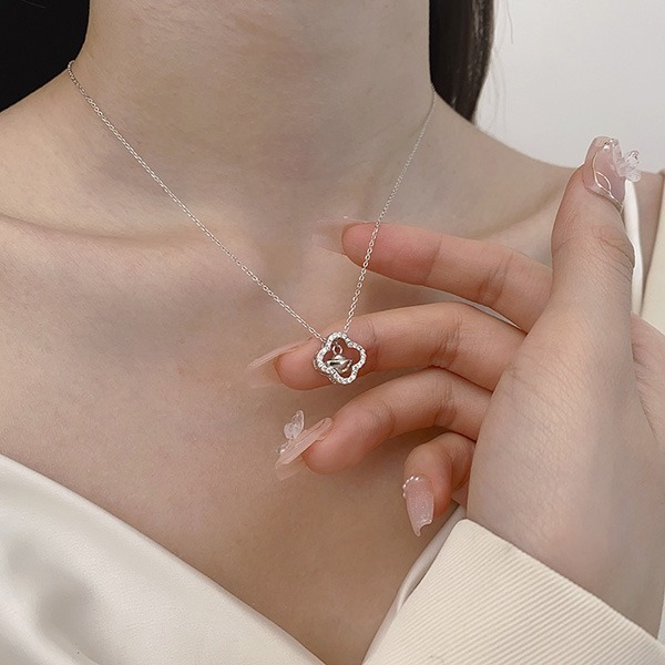 《 QBOX 》FASHION 飾品【CYFL639】精緻氣質簡約四葉草鑲鑽招財元寶純銀墬子項鍊/鎖骨鍊-細節圖8