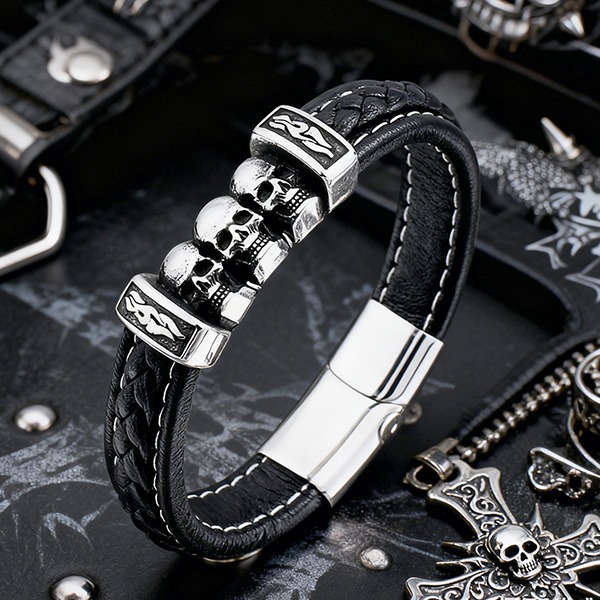 《 QBOX 》FASHION 飾品【LBC-L045】 精緻個性暗黑三骷髏頭骸骨編織皮革鈦鋼磁扣頭手鍊/手環-細節圖3