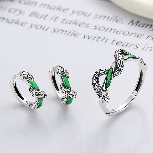 《 QBOX 》FASHION 飾品【EYFJ1010】個性蛇形纏繞滴膠彩釉純銀耳環/耳飾(一對)-細節圖5