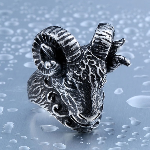 《 QBOX 》FASHION 飾品【RBR8-157】精緻個性復古仿舊羊頭鈦鋼戒指/戒環-細節圖5