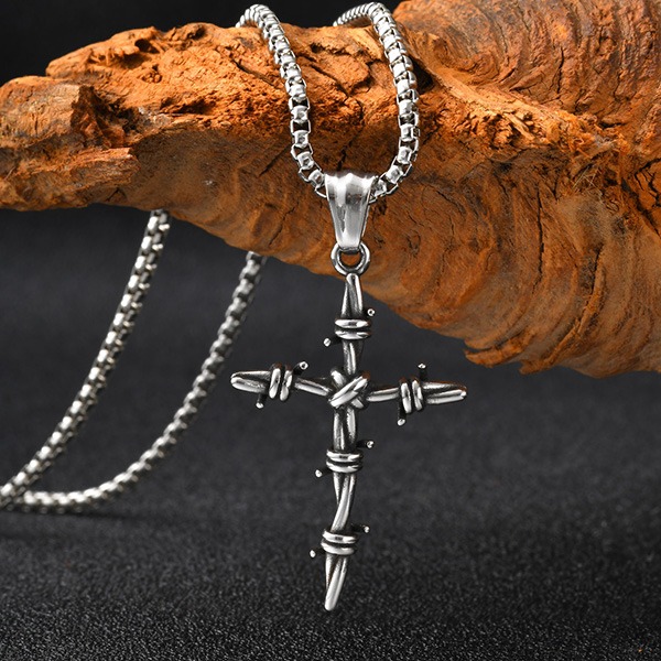 《 QBOX 》FASHION 飾品【GPN-2341】精緻個性古聖釘荊棘十字架鈦鋼墬子項鍊/吊墬-細節圖4