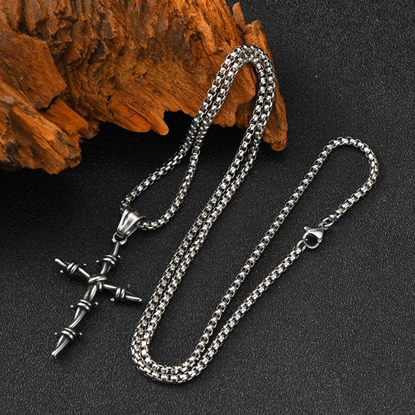 《 QBOX 》FASHION 飾品【GPN-2341】精緻個性古聖釘荊棘十字架鈦鋼墬子項鍊/吊墬-細節圖5