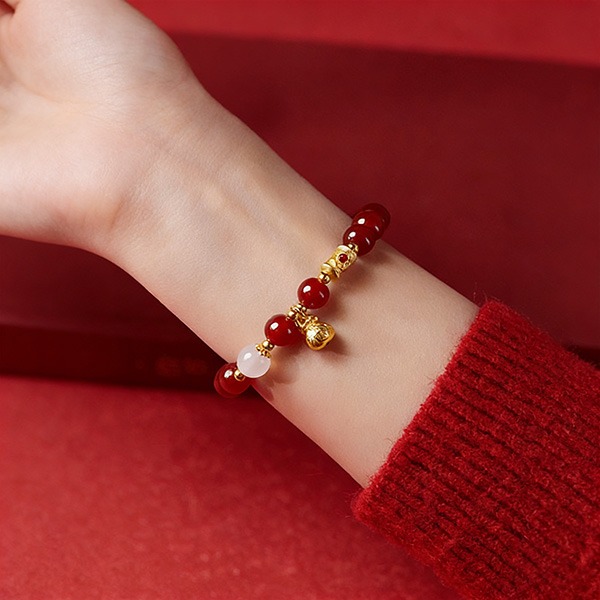 《QBOX 》FASHION 飾品【SVB25078】 精緻秀氣紅瑪瑙白玉髓新年福袋純銀手串珠/手環-細節圖7