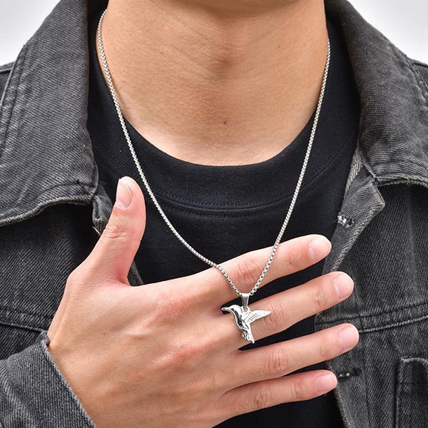 《 QBOX 》FASHION 飾品【GPN-2295】精緻個性輕盈靈動蜂鳥鈦鋼墬子項鍊/吊墬-細節圖9