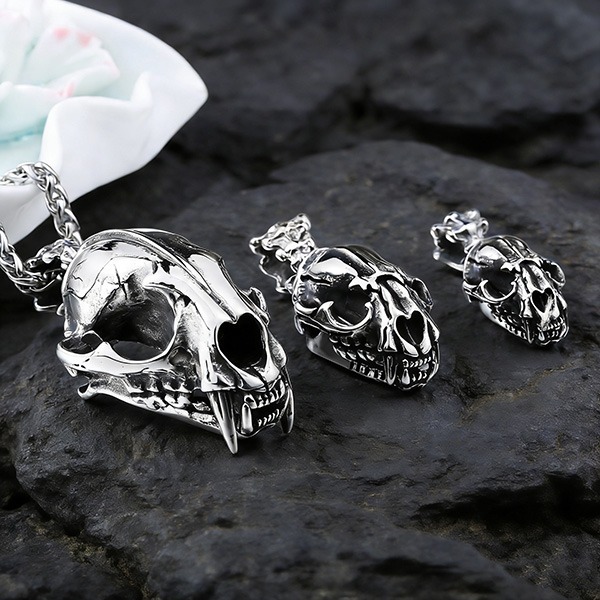 《 QBOX 》FASHION 飾品【CBP8-096】精緻個性復古戰魂劍齒虎頭骨鈦鋼墬子項鍊/吊墬-細節圖6