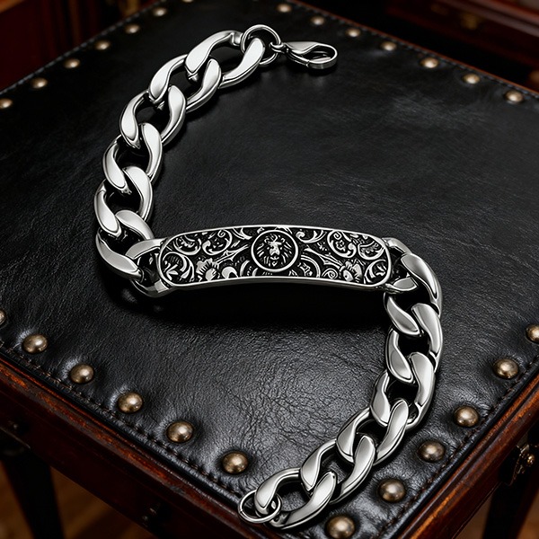 《QBOX 》FASHION 飾品【BBC8-070】 個性復古硬核獅頭雕花彎牌環扣鈦鋼手鍊/手環-細節圖3