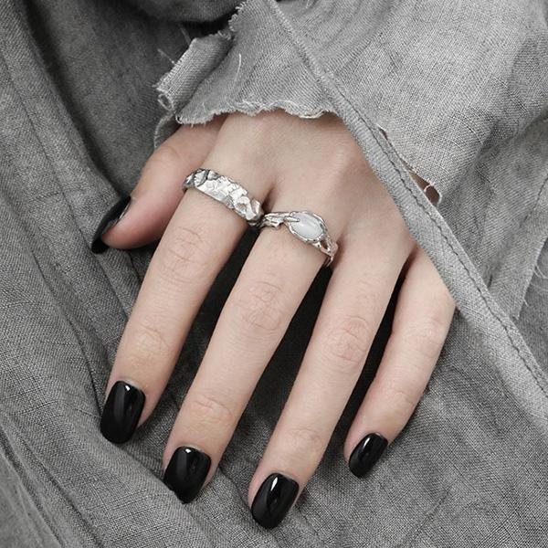 《 QBOX 》FASHION 飾品【CSJT874】精緻個性「隕星觸痕」不規則紋理S925純銀戒指/開口戒指-細節圖6