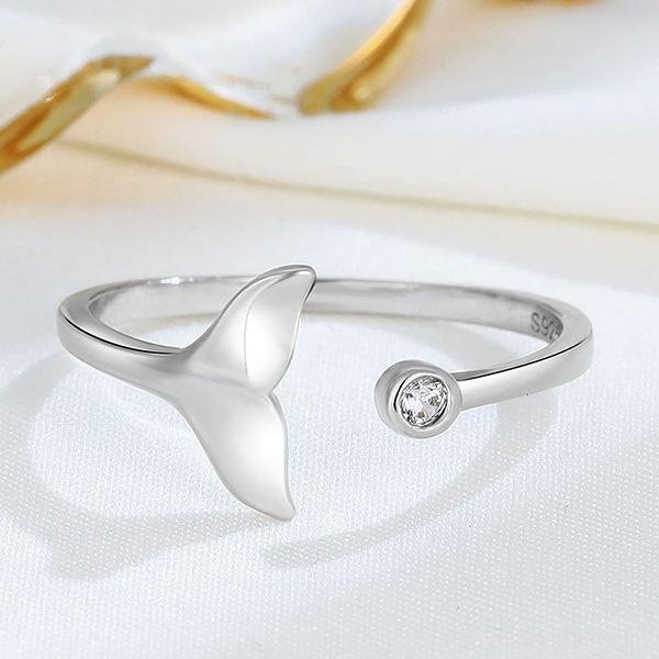 《 QBOX 》FASHION 飾品【RA164】精緻個性美人魚尾鑲鋯石開口純銀戒指/戒環-細節圖6