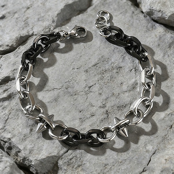 《 QBOX 》FASHION 飾品【B26N1818】 精緻個性黑白拼色尖刺鈦鋼手鍊/手環-細節圖3