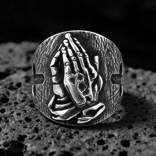 《 QBOX 》FASHION 飾品【RBR8-818】精緻個性復古仿舊浮雕祈禱之手鈦鋼戒指/戒環-細節圖5