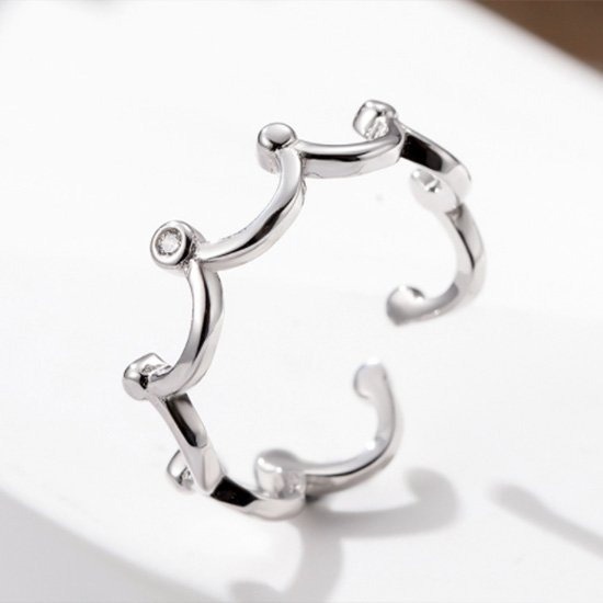 《 QBOX 》FASHION 飾品【RA25】精緻個性簡約皇冠鑲鑽S925純銀/泰銀開口戒指-細節圖6