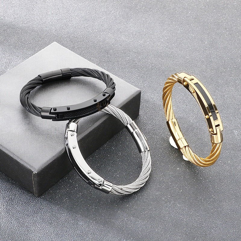 《 QBOX 》FASHION 飾品【BK210557】 精緻個性碳纖維彎牌鋼絲鈦鋼手鐲/手環-細節圖4