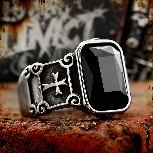 《 QBOX 》FASHION 飾品【RBR8-950】精緻個性復古哥德方鑽十字架鈦鋼戒指/戒環(三色)-細節圖5