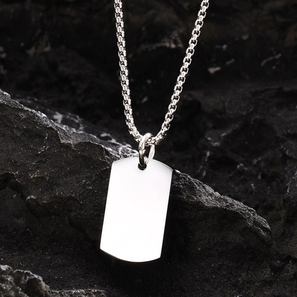 QBOX 》FASHION 飾品【CPN-2046】精緻個性厚實幾何形刻字軍牌鈦鋼墬子項鍊/吊墬(三色)-細節圖6