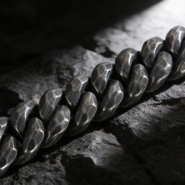 《 QBOX 》FASHION 飾品【BK161367】 精緻個性街頭風硬核復古仿舊古巴鈦鋼手鍊/手環-細節圖6