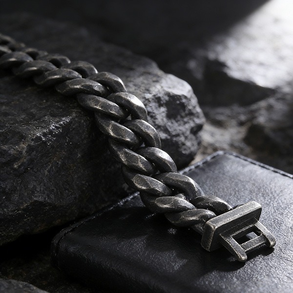 《 QBOX 》FASHION 飾品【BK161367】 精緻個性街頭風硬核復古仿舊古巴鈦鋼手鍊/手環-細節圖8